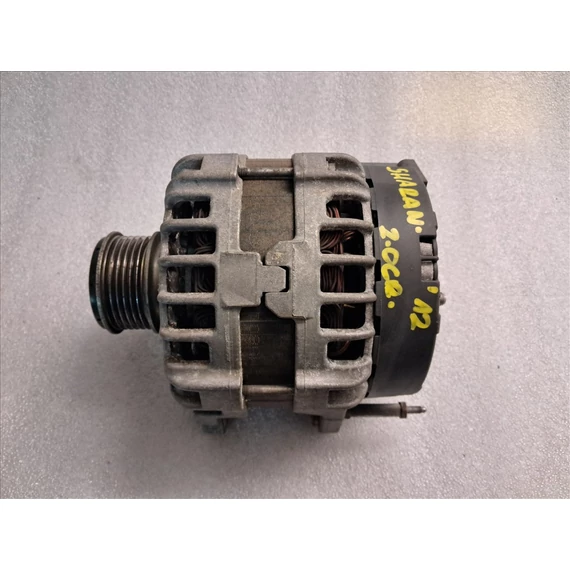 VOLKSWAGEN SHARAN (7N) 2.0 CRTDI Generátor 03L903024F