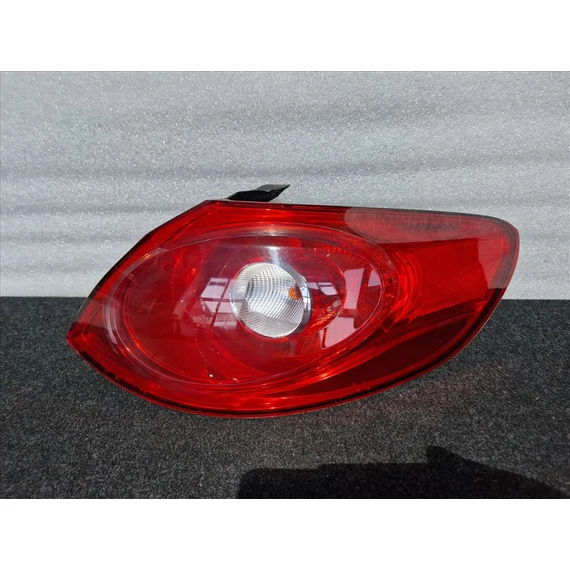 VOLKSWAGEN CC Jobb külső hátsó lámpa 3C8945096D