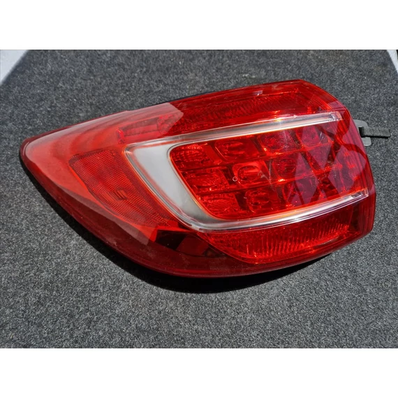 KIA SPORTAGE (SL) Bal külső hátsó lámpa 92401-3W0