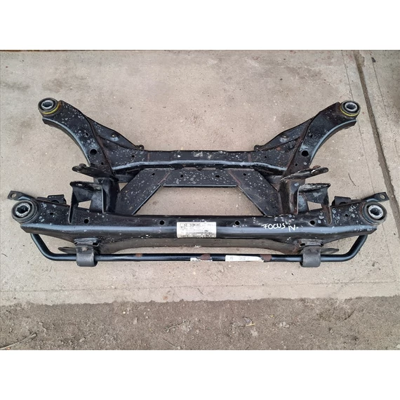 FORD FOCUS IV Hátsó bölcső