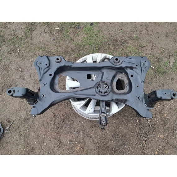 SKODA OCTAVIA III (5E) Bölcső