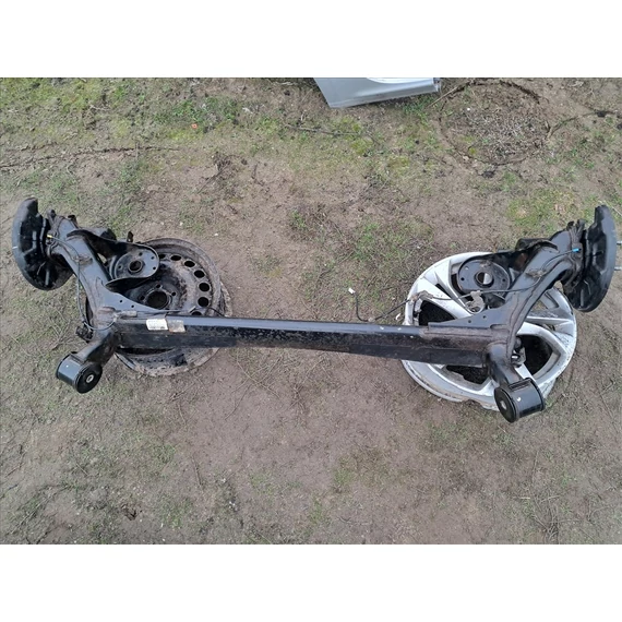 KIA CARENS (RP) Hátsó híd