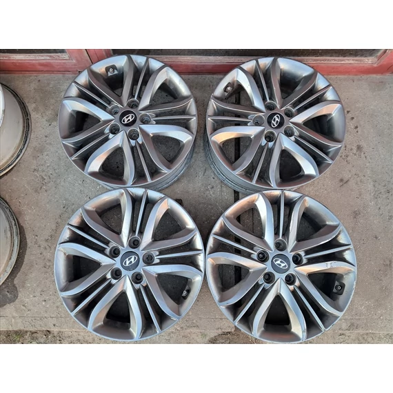 HYUNDAI IX35 Gyári 17" alufelni garnitúra