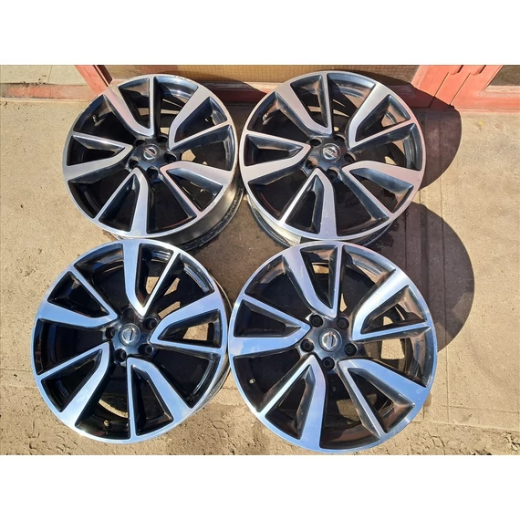 NISSAN X-TRAIL Gyári 19" alufelni szett