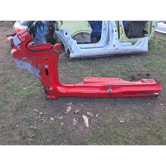 FORD B-MAX Bal küszöb