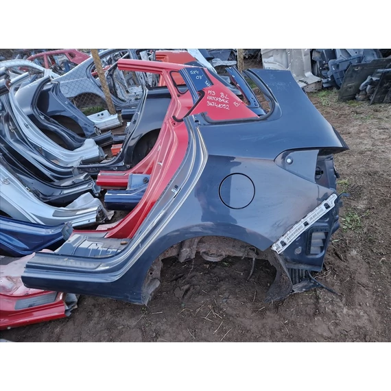 KIA CARENS (RP) Bal hátsó sárvédő negyed