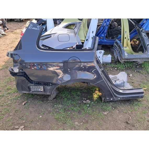 VOLKSWAGEN PASSAT B7 VARIANT Jobb hátsó sárvédő negyed