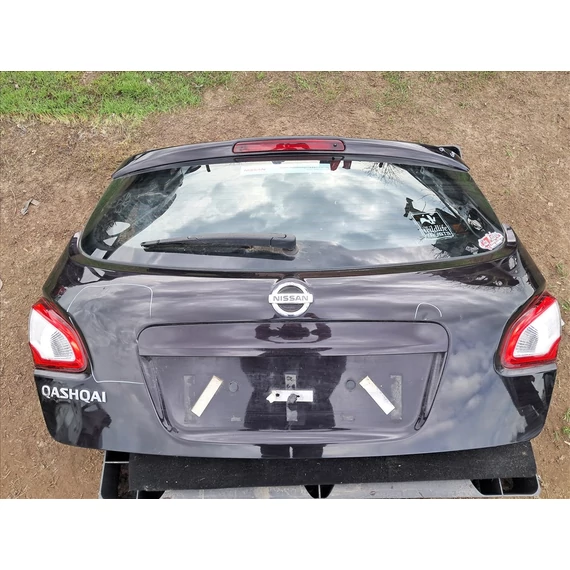 NISSAN QASHQAI (J10) Csomagtérajtó