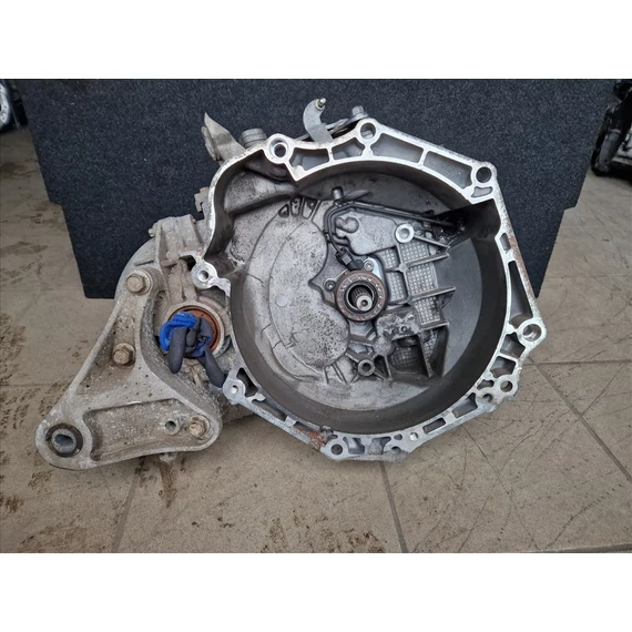 OPEL MOKKA 1.7 CDTI váltó