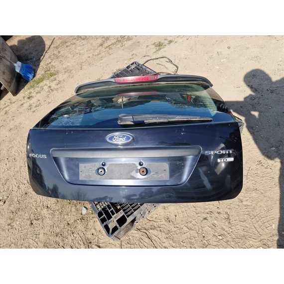 FORD FOCUS II Csomagtérajtó