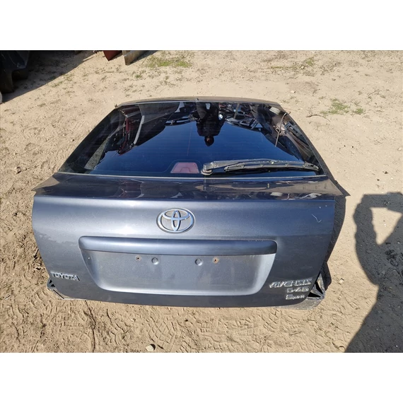 TOYOTA AVENSIS T25 Csomagtérajtó