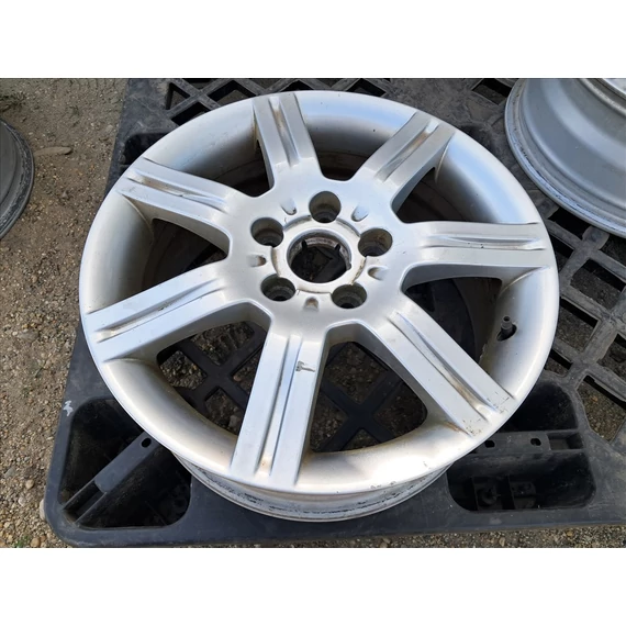 SEAT LEON Gyári 16"-os alufelni 1db