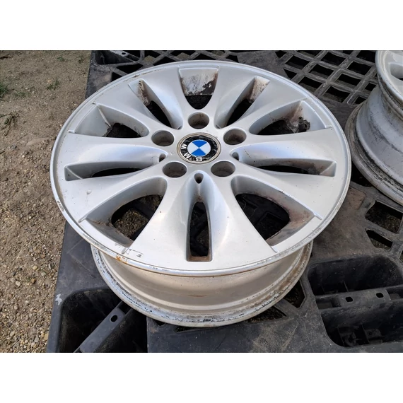 BMW E87 Gyári 16"-os alufelni 1db