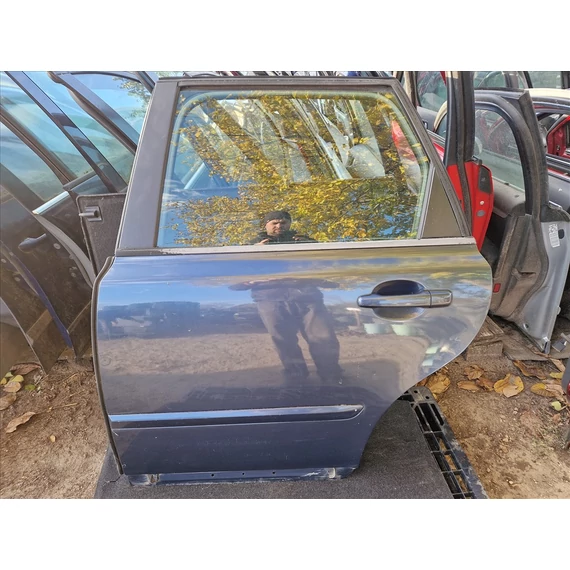 VOLVO V50 bal hátsó ajtó