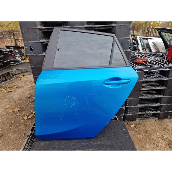 MAZDA 3 BL bal hátsó ajtó