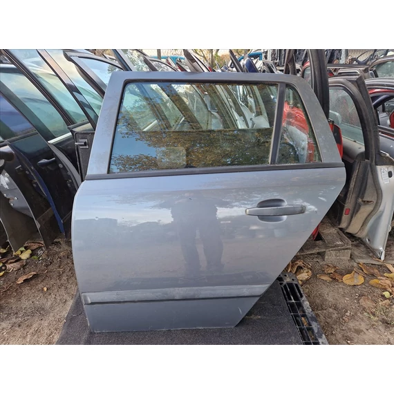 OPEL ASTRA H KOMBI bal hátsó ajtó