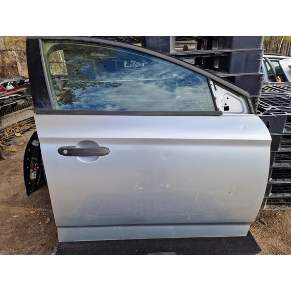 FORD MONDEO IV jobb első ajtó