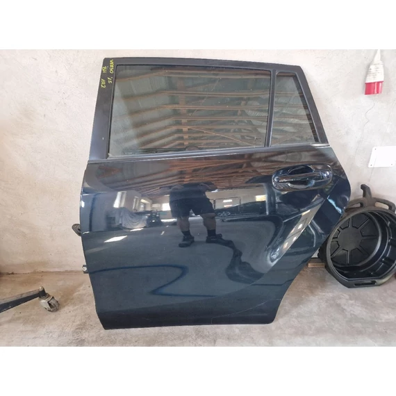 TOYOTA VERSO bal hátsó ajtó