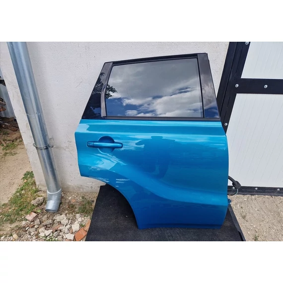 SUZUKI VITARA (LY) jobb hátsó ajtó ZQN