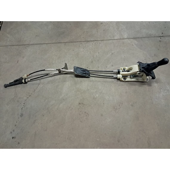 Suzuki Vitara (LY) 1.0 BOOSTERJET Váltókulissza, bowden PA66-GF35