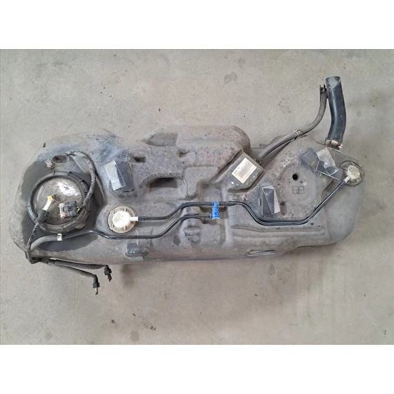 Suzuki Vitara (LY) 1.0 BOOSTERJET Tank