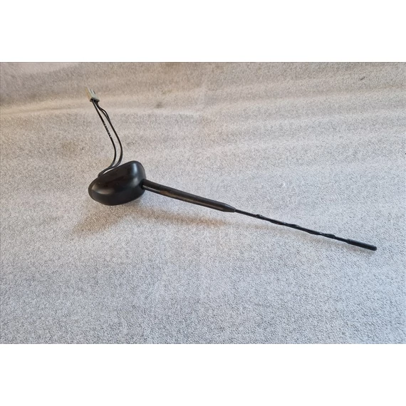 Suzuki Vitara (LY) GPS antenna