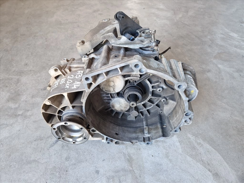 AUDI A3 (8V) 2.0 CRTDI váltó PFL