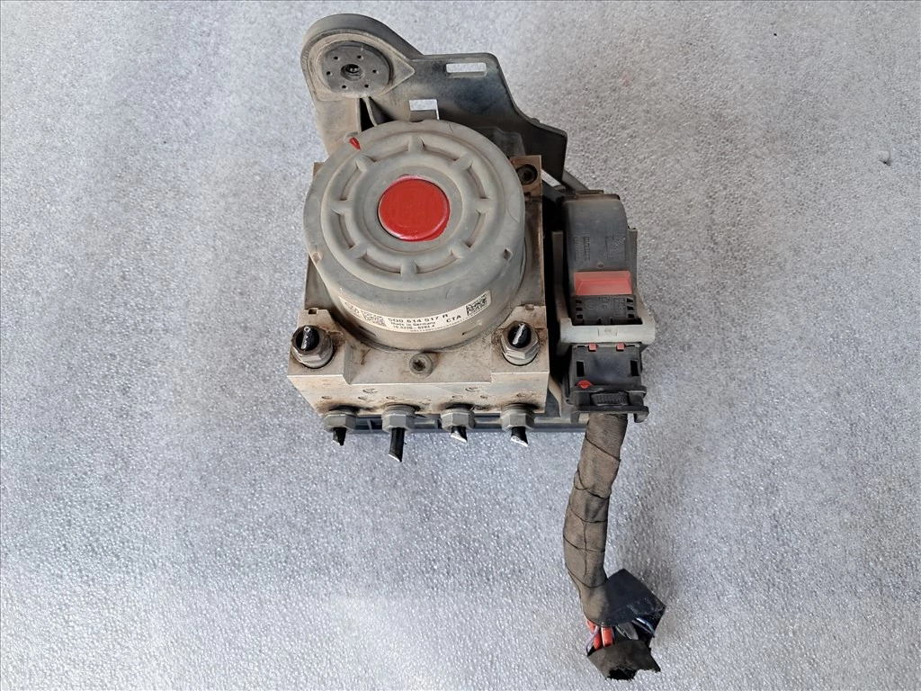 AUDI A3 (8V) ABS vezérlőegység 5Q0614517R