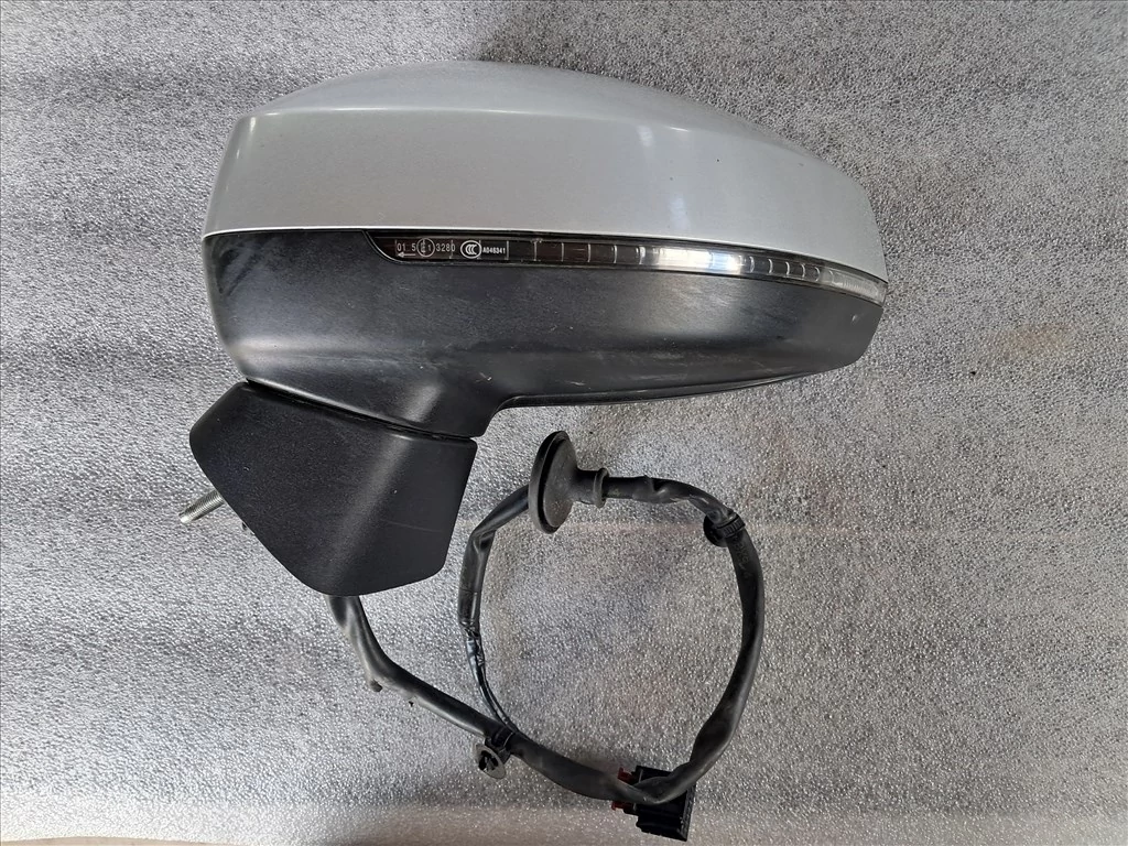 AUDI A3 (8V) Bal visszapillantó tükör