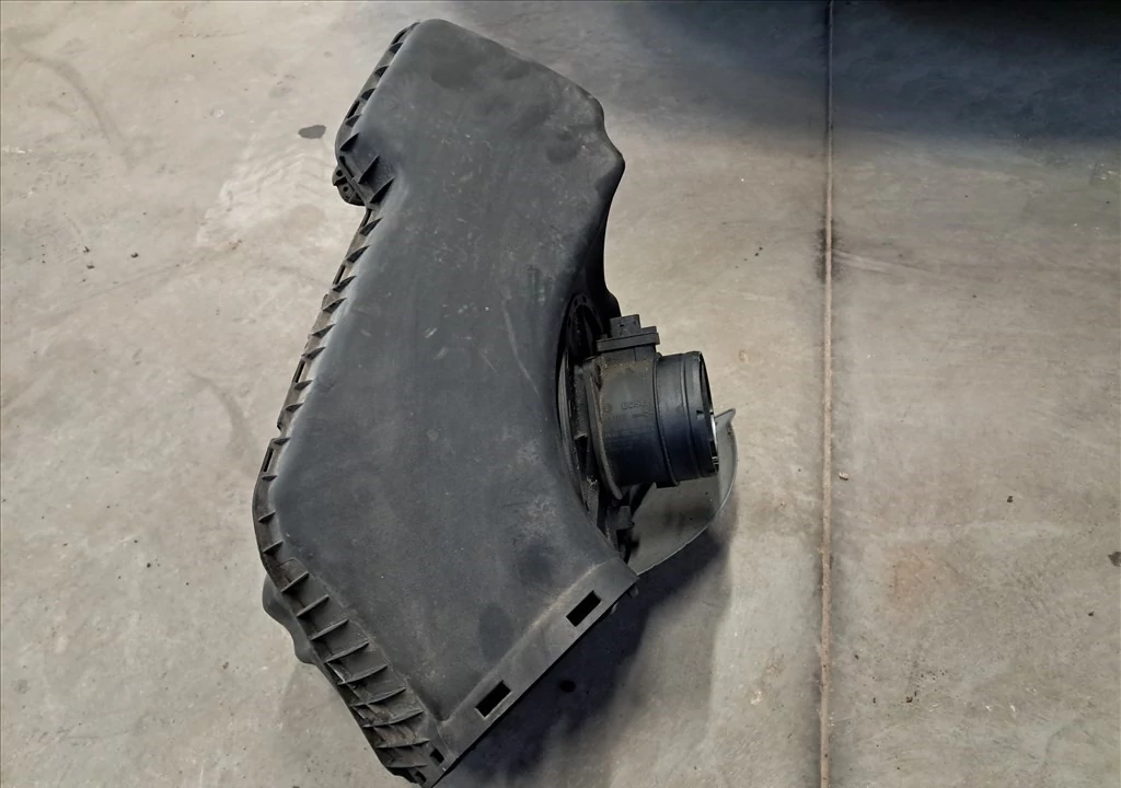 AUDI A6 (4G) 2.0 CRTDI Levegőszűrőház 4G0133838T