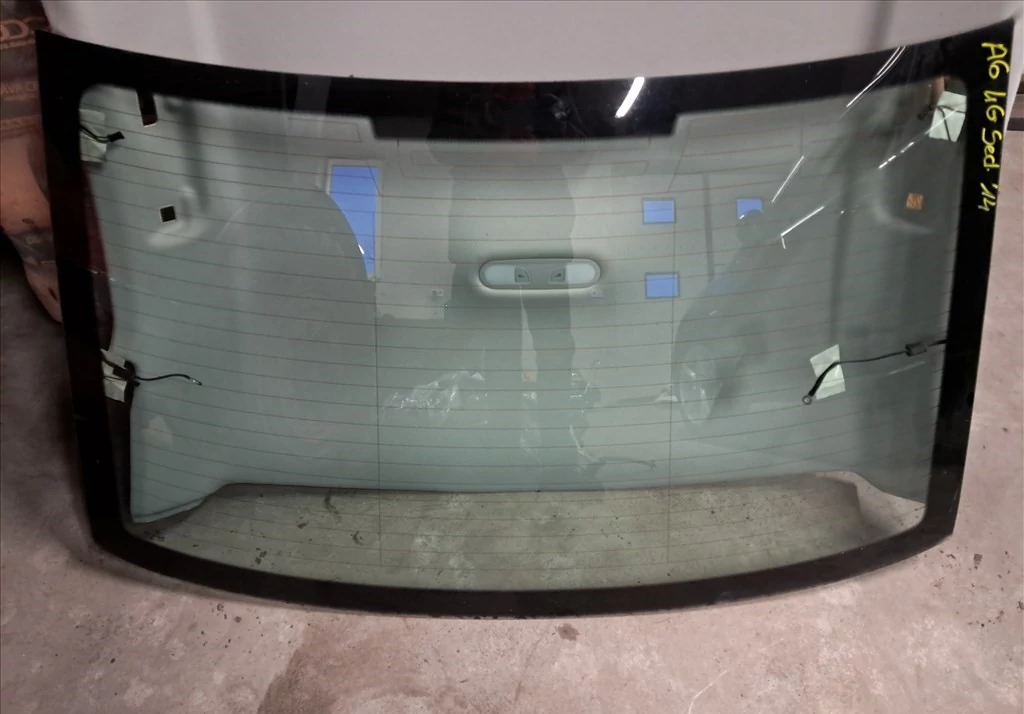 AUDI A6 (4G) Hátsó szélvédő