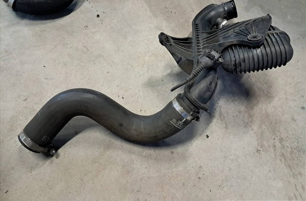 AUDI A6 (4G) 2.0 CRTDI  CGL cooler cső, turbócső 4G0145737O