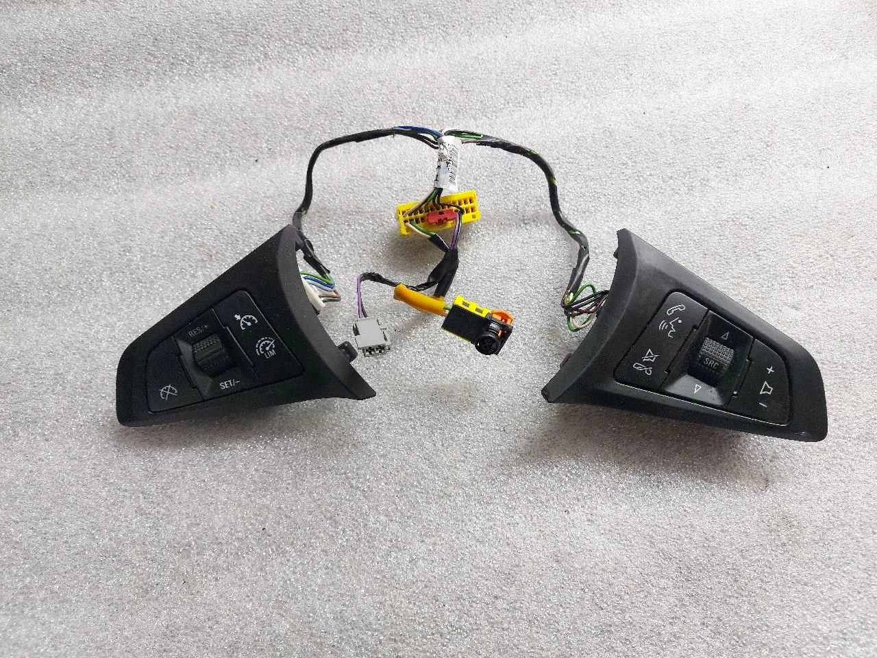 OPEL ASTRA K Tempomatos multikormánykapcsoló pár 13470319 13470315