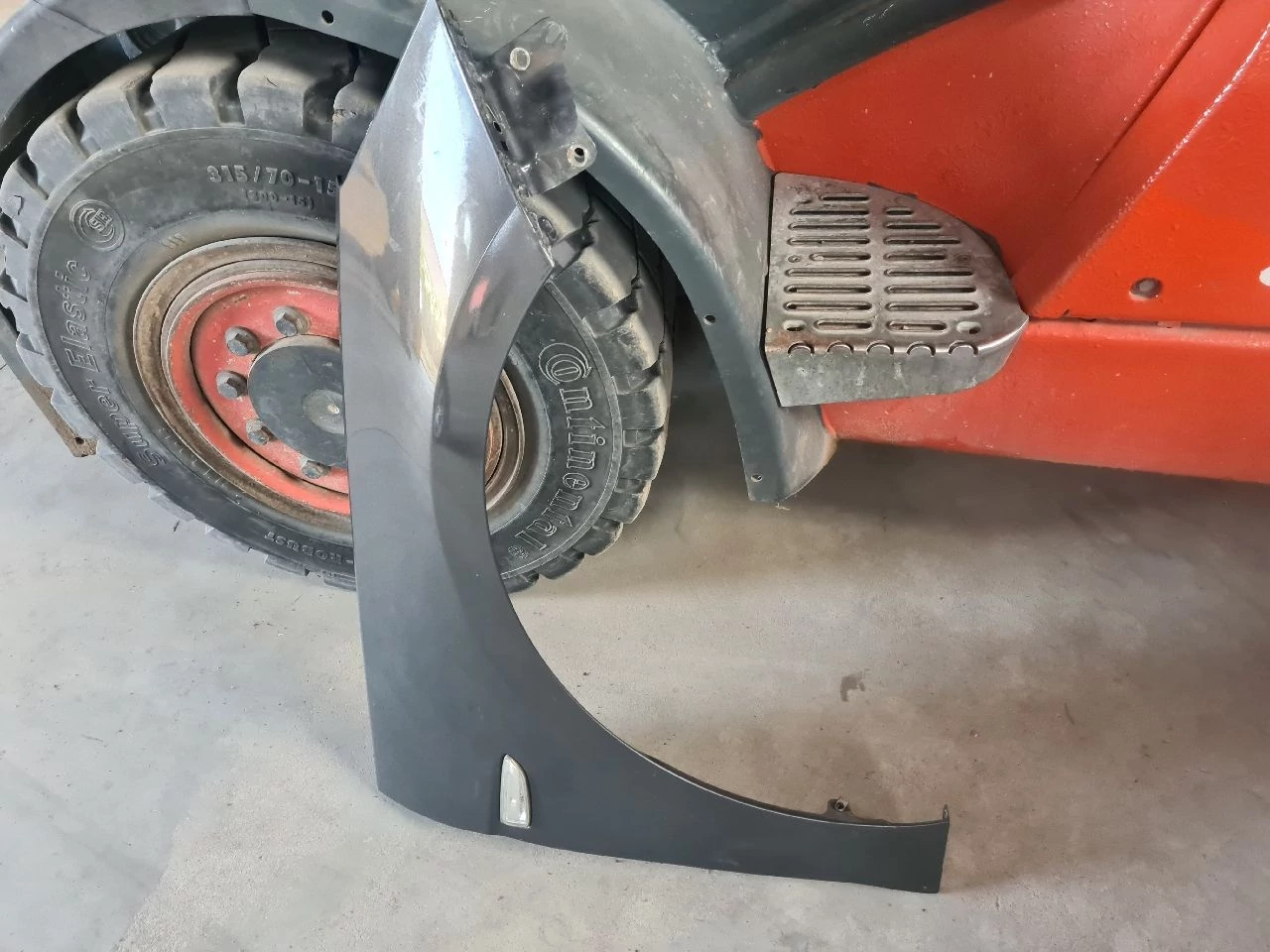 OPEL ASTRA K Jobb első sárvédő 