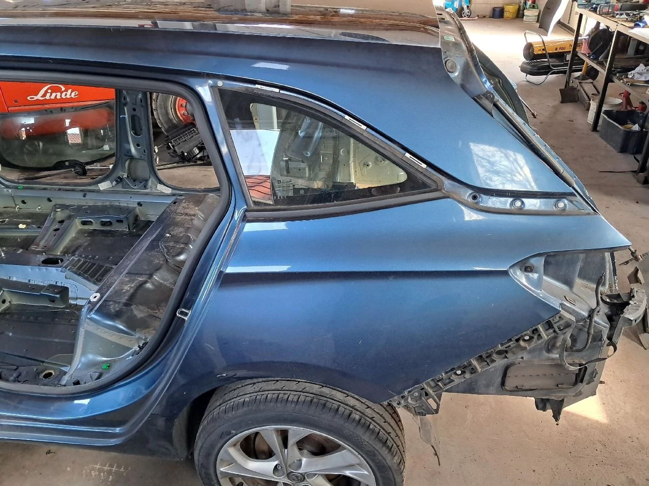 OPEL ASTRA K TOURER bal hátsó sárvédő negyed