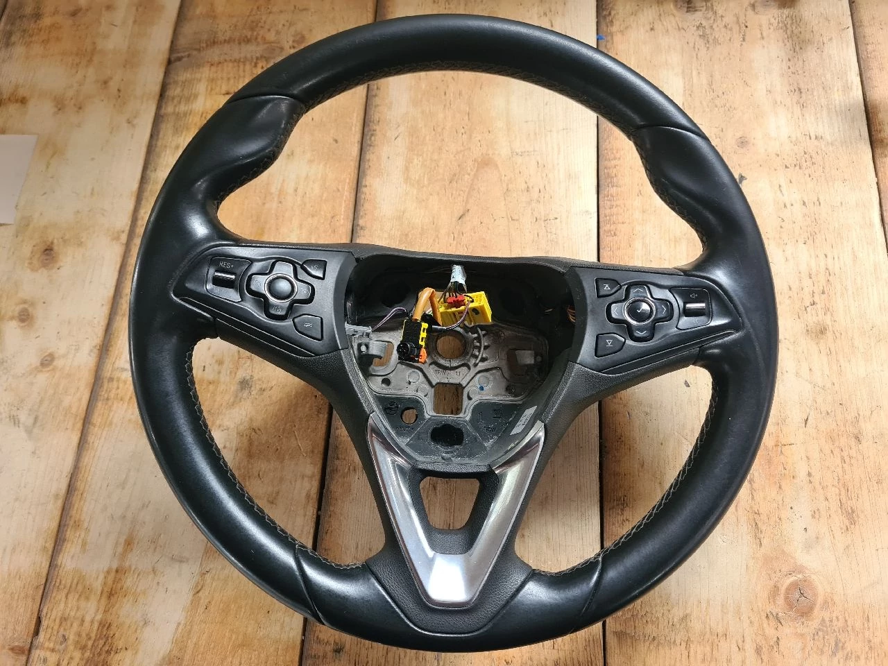 OPEL ASTRA K multikormány