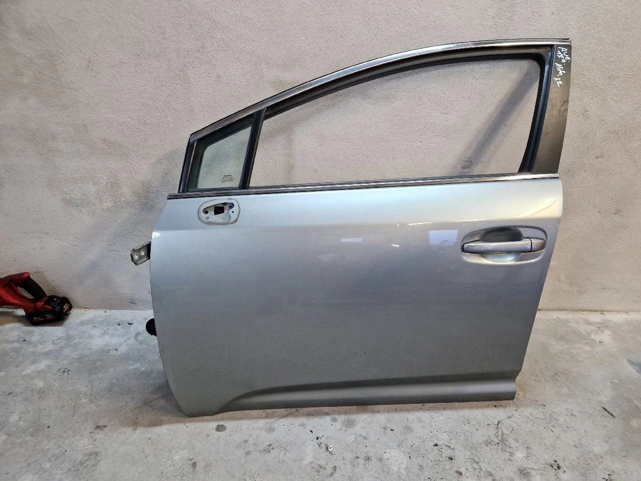 TOYOTA AVENSIS T27 Bal első ajtó