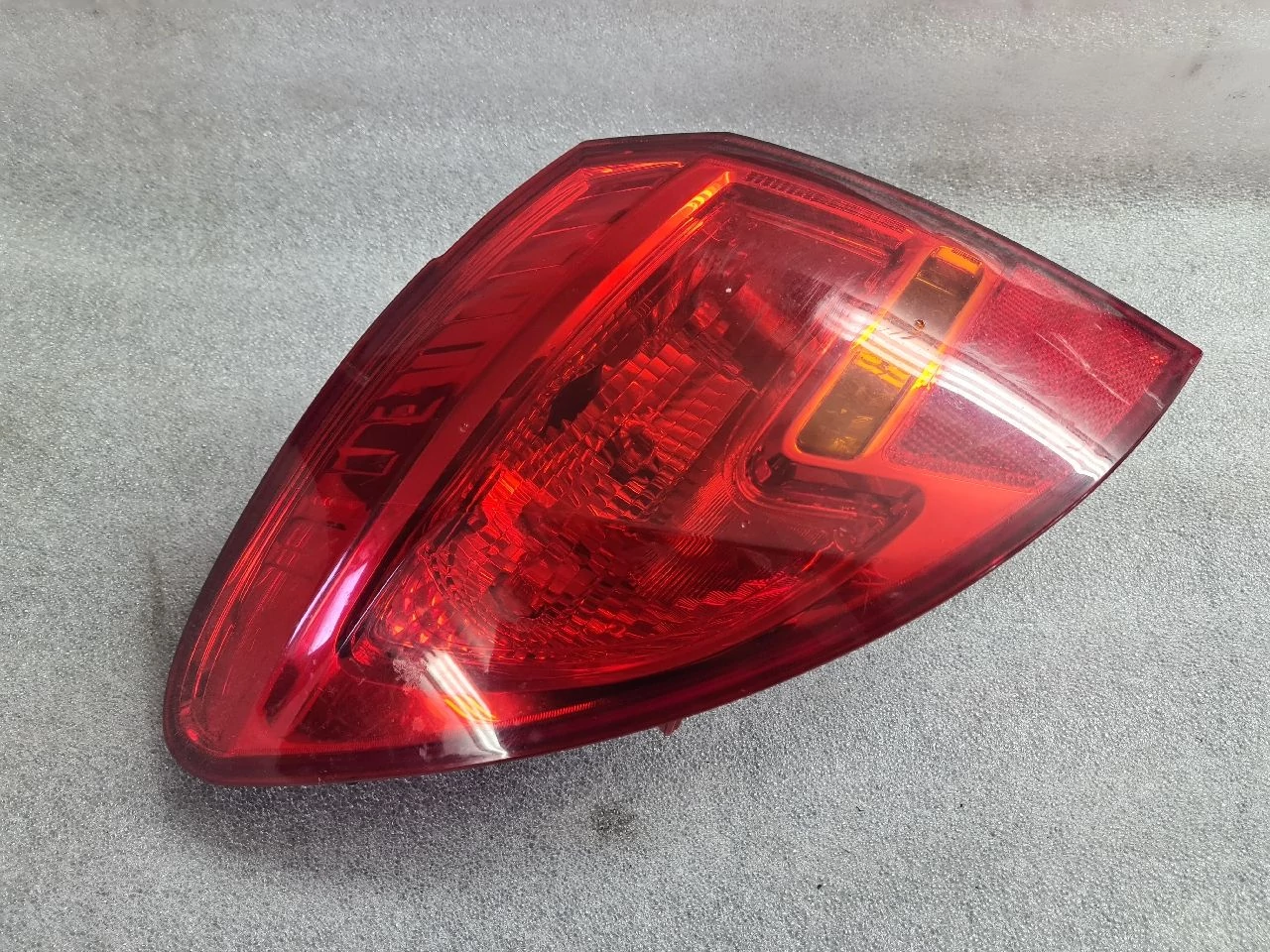 OPEL MERIVA B bal külső hátsó lámpa