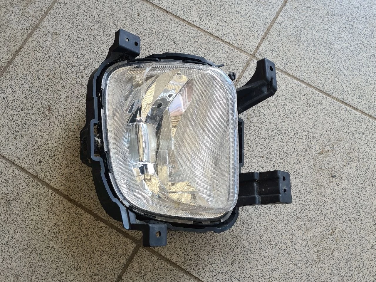 KIA CARENS (RP) jobb ködlámpa