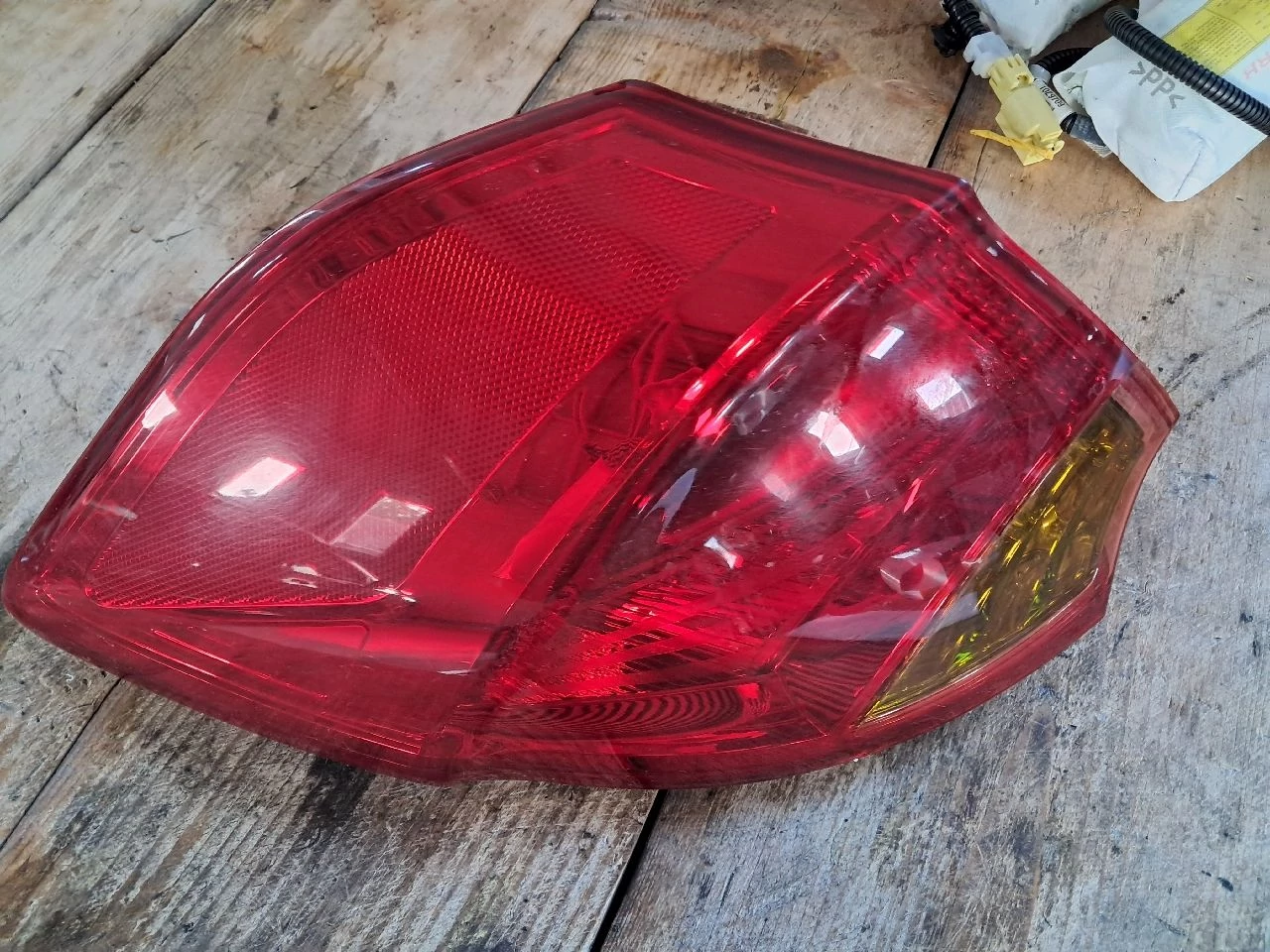 KIA CEED II (JD) bal külső hátsó lámpa