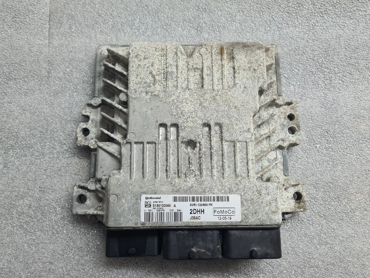 FORD C-MAX II 1.6 TDCI T1DA motorvezérlő AV6112A650YH