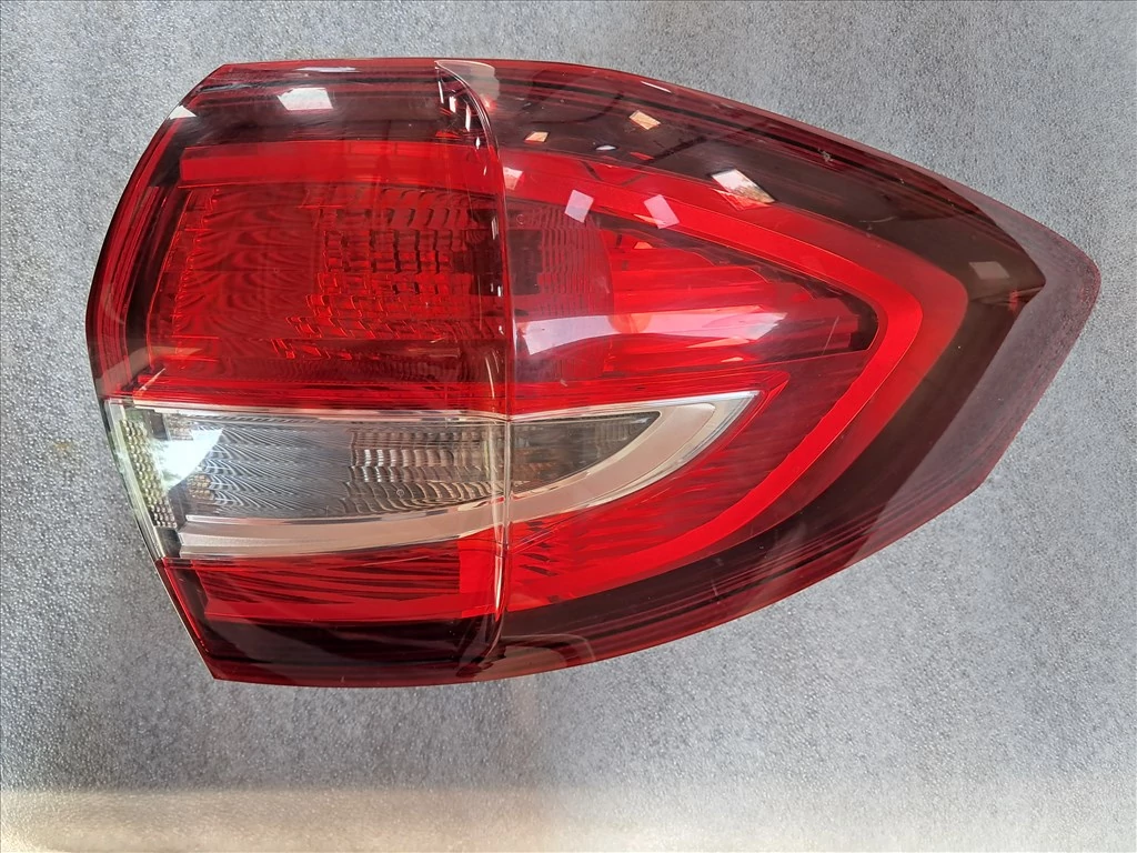 FORD C-MAX II jobb külső hátsó lámpa F1CB13404BE