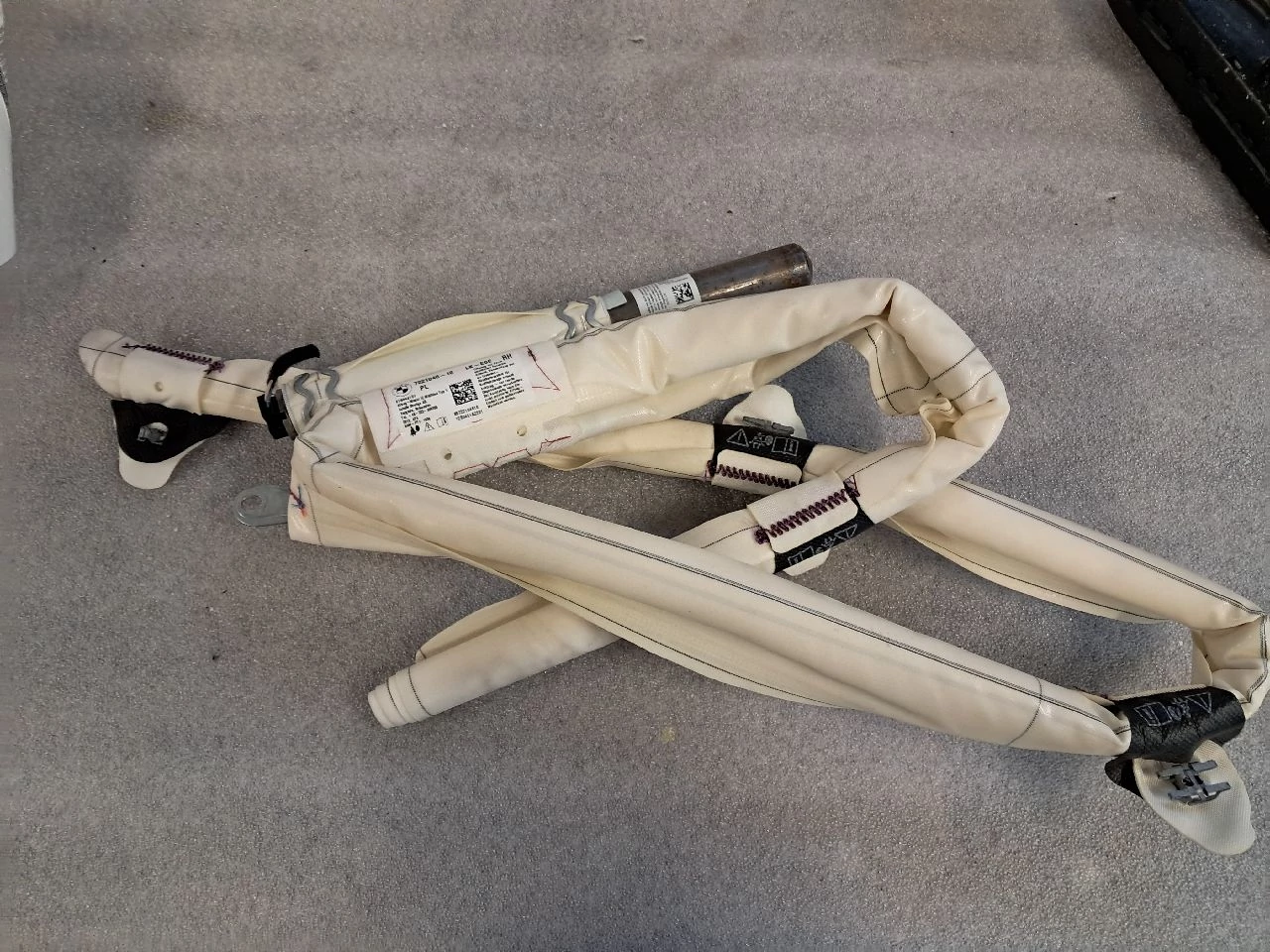 BMW (F30) Jobb függönylégzsák 7221046 618344101