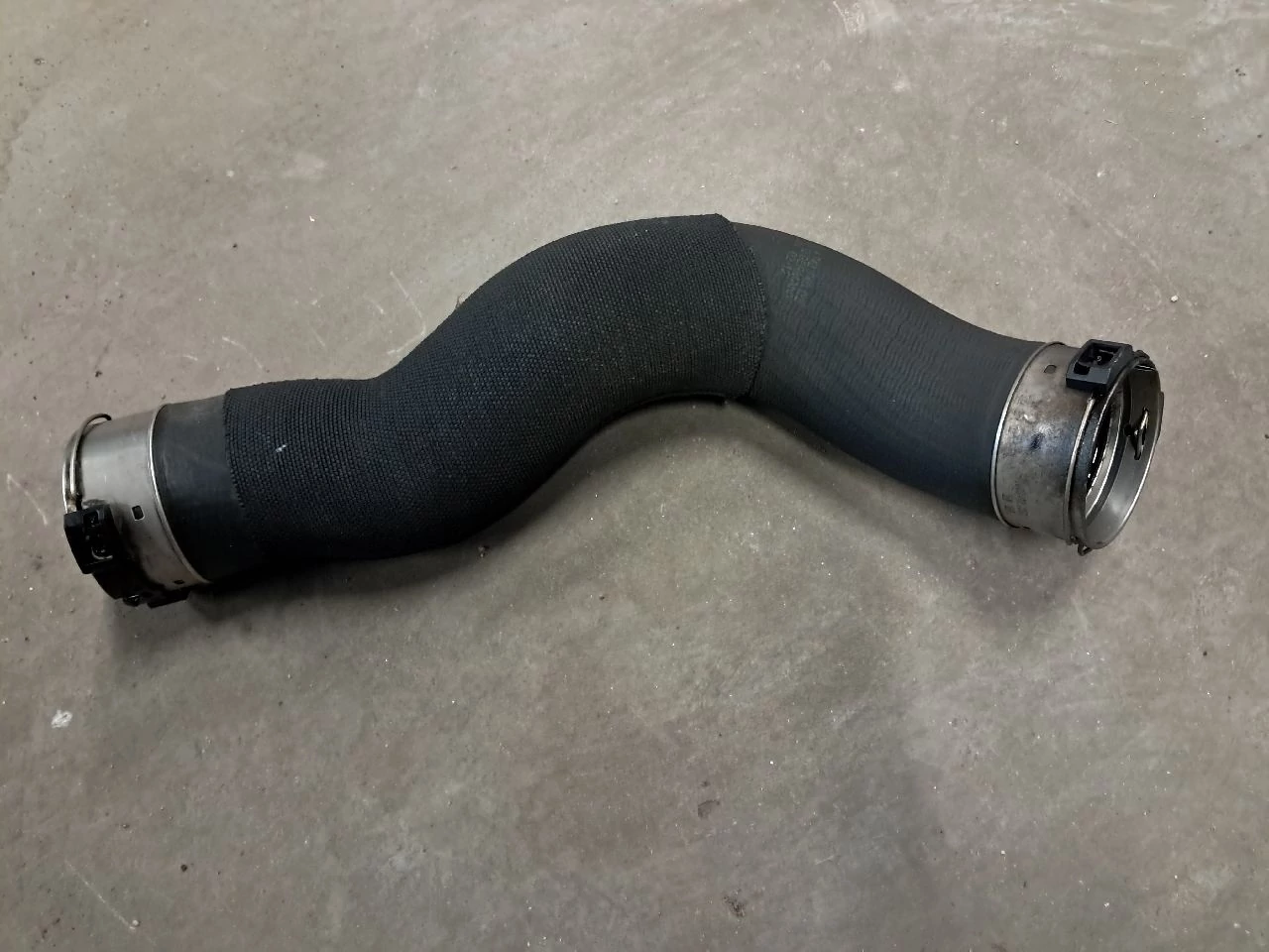 BMW (F30)  320d N47D20C cooler cső, turbócső 