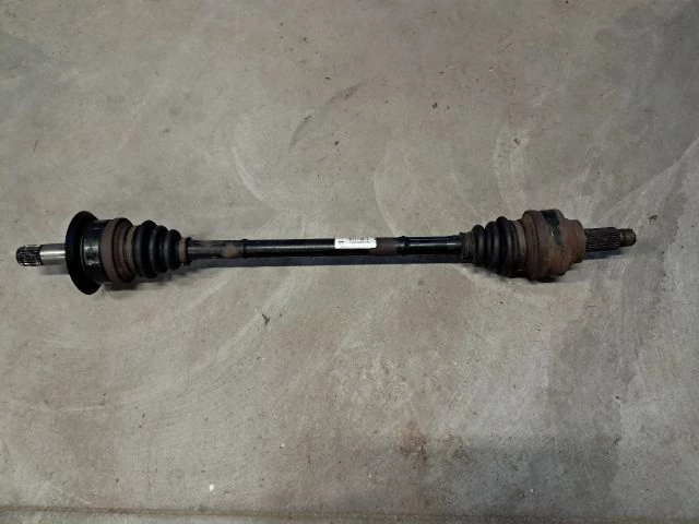 BMW (F30) jobb hátsó féltengely 7597682AI04