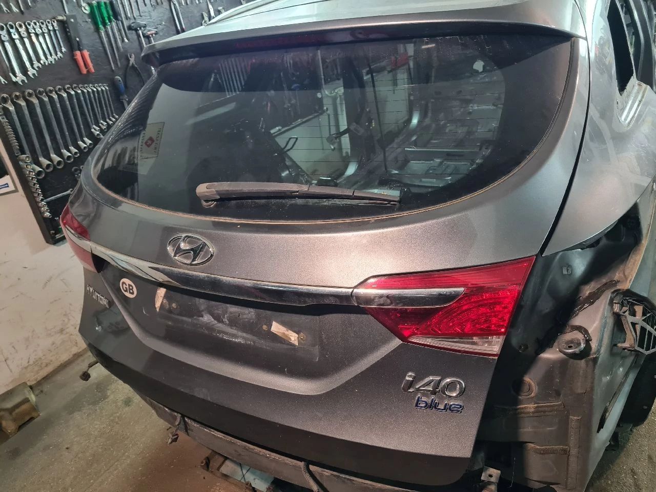 HYUNDAI I40 (VF) CW csomagtérajtó T6S