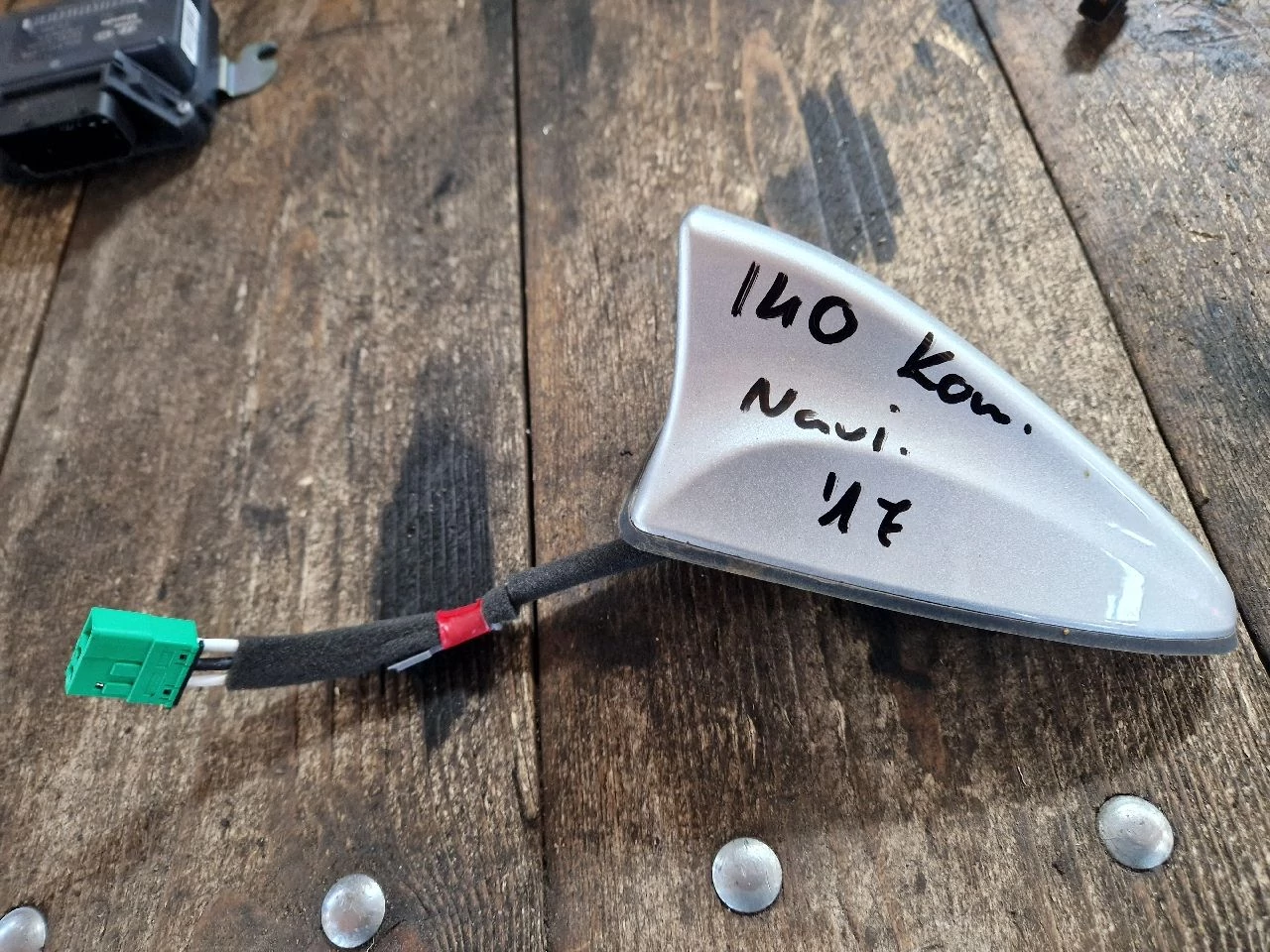 HYUNDAI I40 (VF) GPS antenna