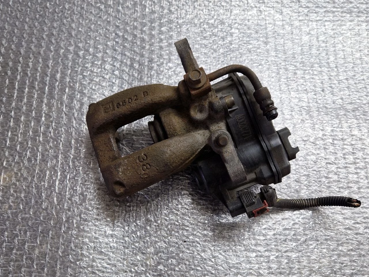 OPEL INSIGNIA B Bal hátsó féknyereg, kézifék motor