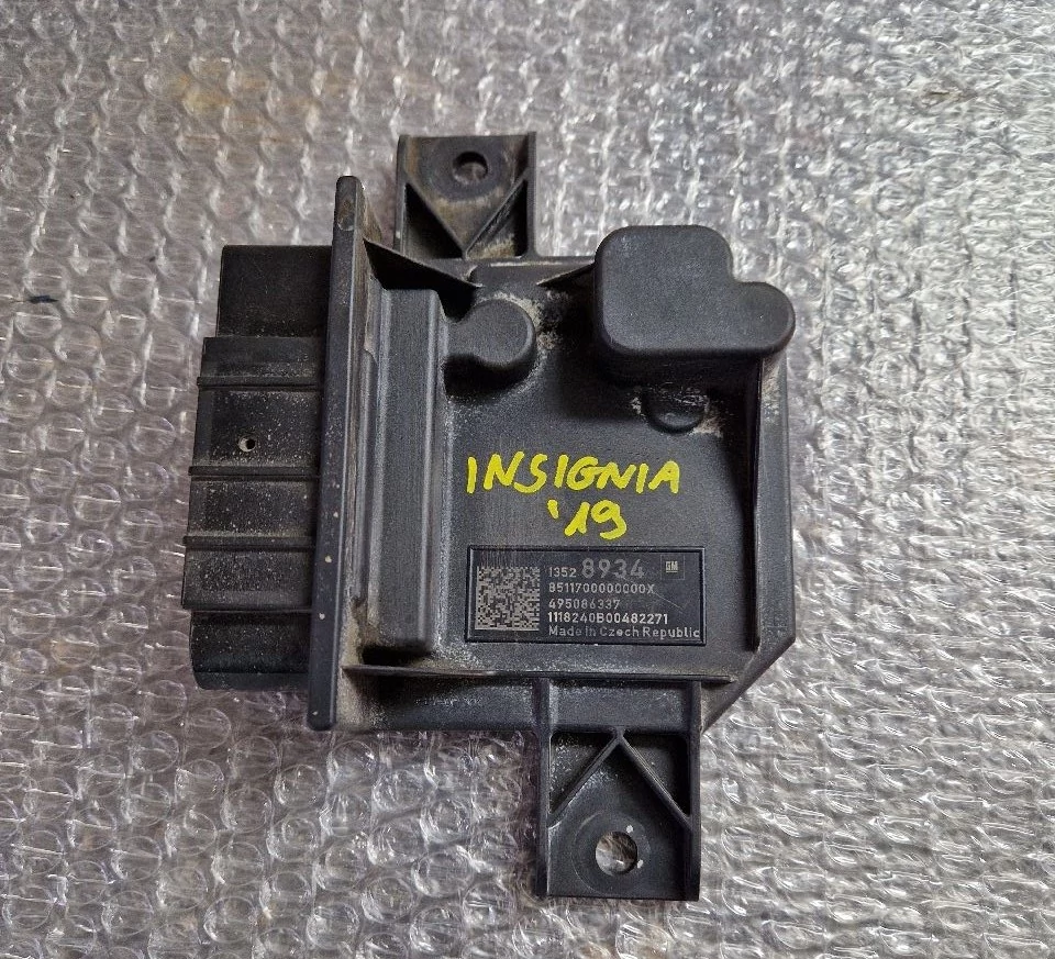 OPEL INSIGNIA B Kézifék elektronika 13528934