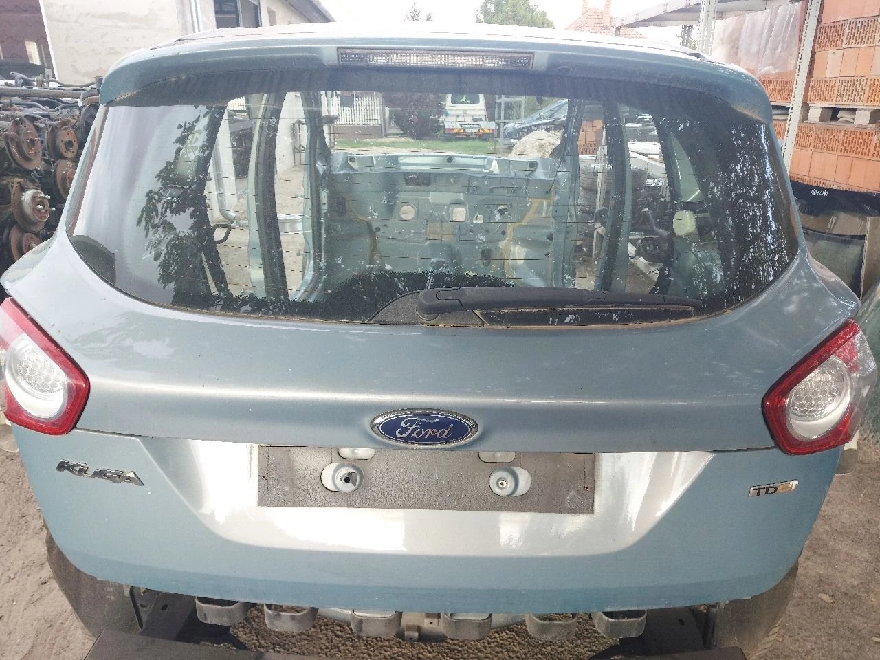 FORD KUGA csomagtérajtó
